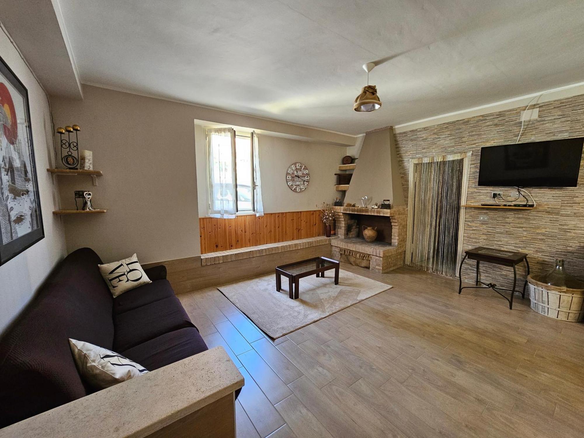 The Lover House Terni Extérieur photo